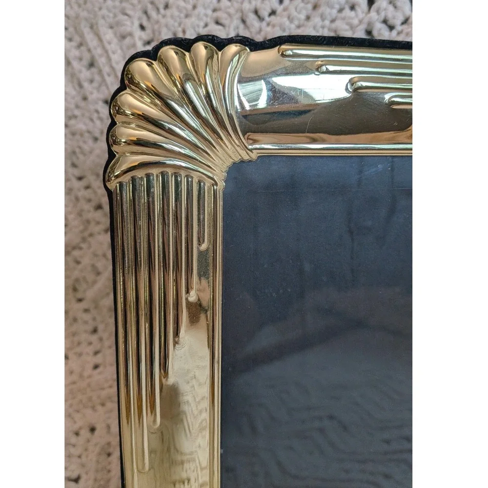 Vintage Gold Art Deco Picture Frame Ribbed Fan Corner 5x7 Hollywood Regency